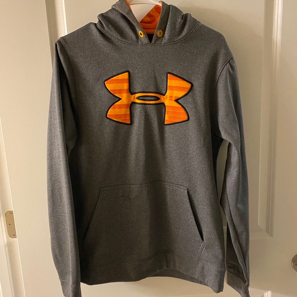 Under Armour Sweatshirt